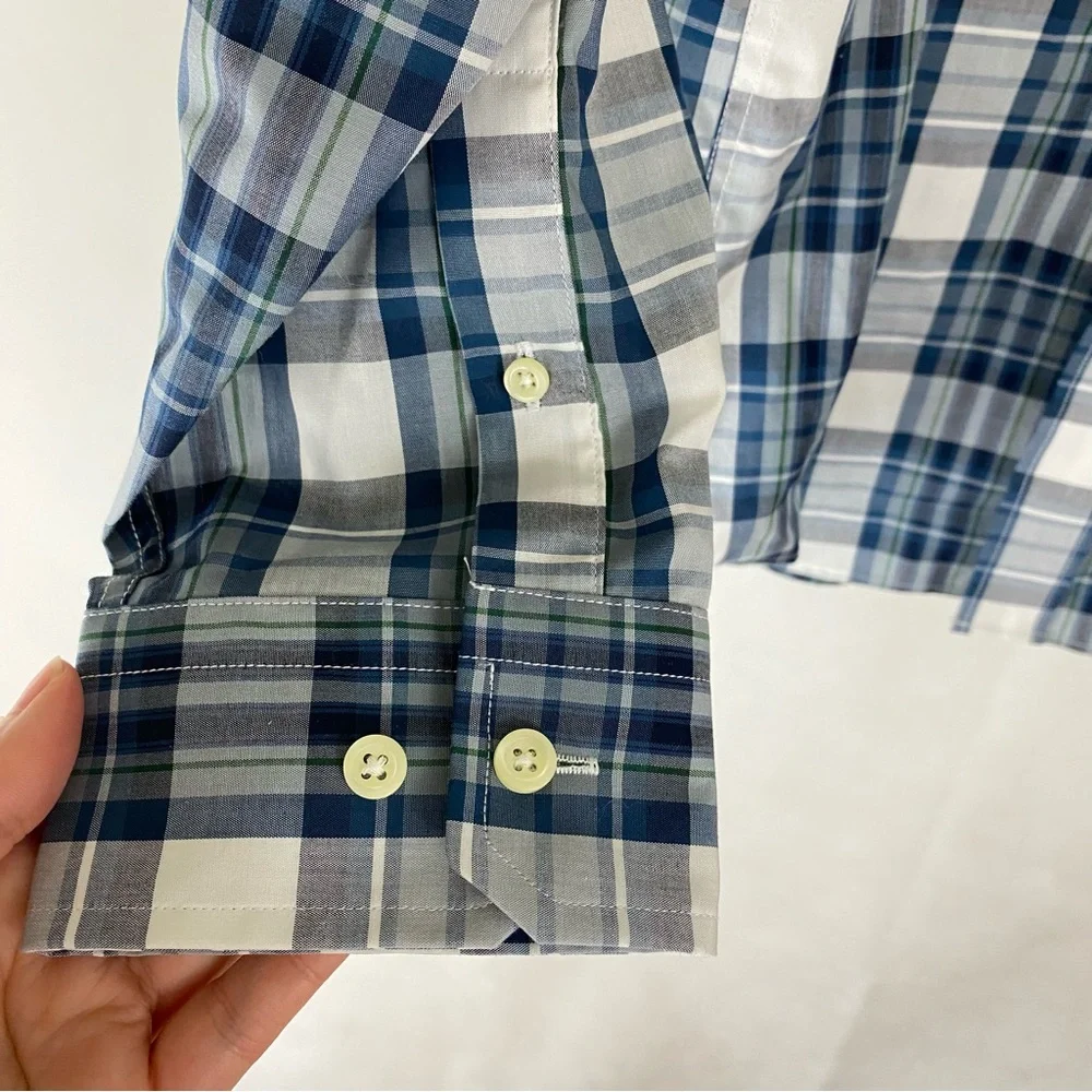 Nautica Blue and White Casual wrinkle resistant Button Down Shirt XL - Picture 5 of 5
